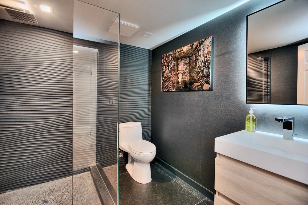 susan glick interiors bathroom mixed textures